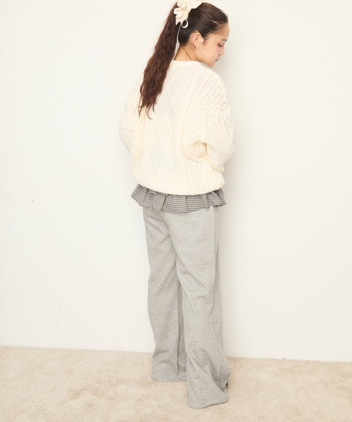 Nadana（ナダナ）の「チェック柄フリルレイヤードPT（スウェットパンツ・レディース・グレー/ブラック・SMALL/MEDIUM）」の4枚目の写真