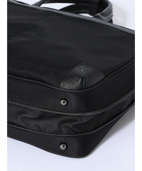 SUIT SQUARE(スーツスクエア)の「2WAYブリーフケース ナイロン×レザー(ビジネスバッグ・メンズ・ブラック/ネイビー・F)」の4枚目の写真