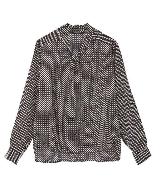 YECCA VECCA（イェッカヴェッカ）の「ジオメ柄ボウタイブラウス（シャツ/ブラウス・レディース・ネイビー/アイボリー・FREE）」の22枚目の写真