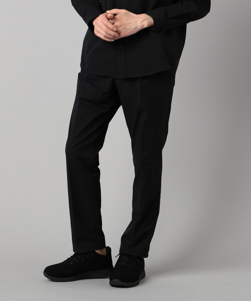 COMME CA MEN(コムサメン)の「【撥水】【COMME CA MEN BLACK】【セットアップ対応】4WAYテック パンツ(その他パンツ・メンズ・ブラック・M/L)」の3枚目の写真