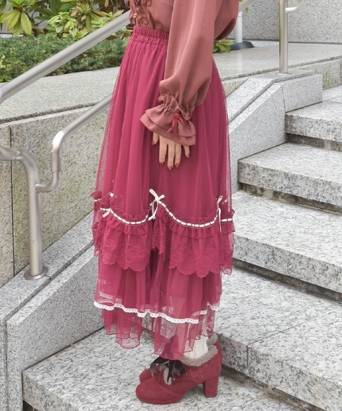 axes femme（アクシーズファム）の「ホイップフリルチュールSK