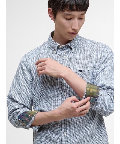 Barbour（バブアー）の「Turnerスモールチェックシャツ（アジアフィット）（シャツ/ブラウス・メンズ・ネイビー/グレー・MEDIUM/SMALL/LARGE）」の11枚目の写真