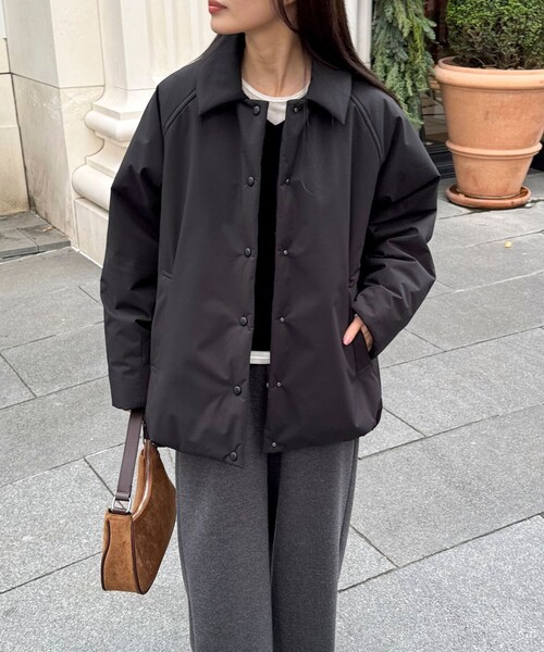 fredy emue（フレディエミュ）の「【軽くて暖かい◎】Sorona PADDING COAT（ダッフルコート・レディース・カーキ/ブラック・38）」の4枚目の写真