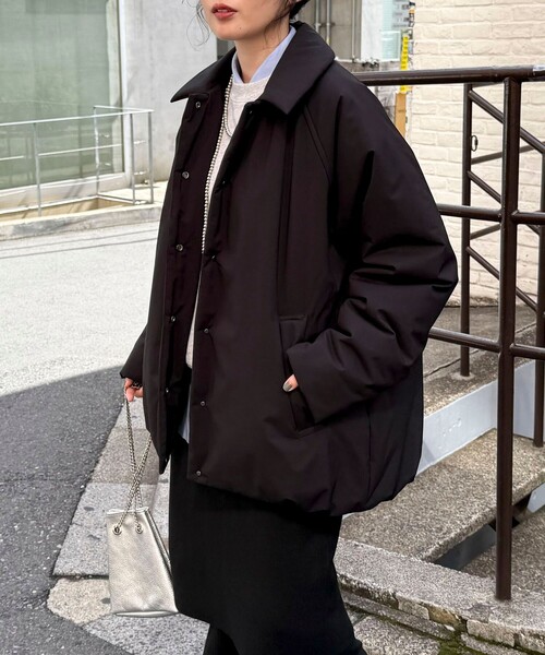 fredy emue（フレディエミュ）の「【軽くて暖かい◎】Sorona PADDING COAT（ダッフルコート・レディース・カーキ/ブラック・38）」の12枚目の写真