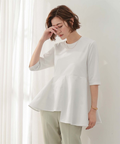 UR'S(ユアーズ)の「ハーフスリーブアシンメトリーフレアトップス(Tシャツ/カットソー・レディース・ブラック/ホワイト・L/M/S)」の1枚目の写真