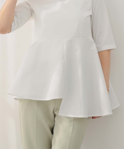 UR'S(ユアーズ)の「ハーフスリーブアシンメトリーフレアトップス(Tシャツ/カットソー・レディース・ブラック/ホワイト・L/M/S)」の15枚目の写真