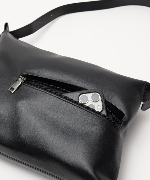 DEVICE（デバイス）の「DEVICE 2way ボディデザイン ショルダーバッグ ボディバッグ（ショルダーバッグ・レディース・ブラック・FREE）」の8枚目の写真