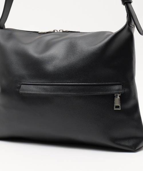 DEVICE（デバイス）の「DEVICE 2way ボディデザイン ショルダーバッグ ボディバッグ（ショルダーバッグ・レディース・ブラック・FREE）」の7枚目の写真