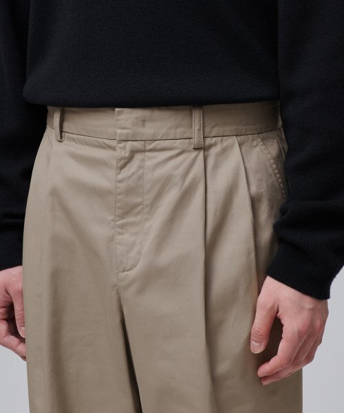 MUSINSA STANDARD（ムシンサスタンダード）の「セミバルーンベルト付きチノパンツ[ベージュ]（その他パンツ・メンズ・その他・40/38/42/34/32/30/31/33/26/28/29/27）」の5枚目の写真