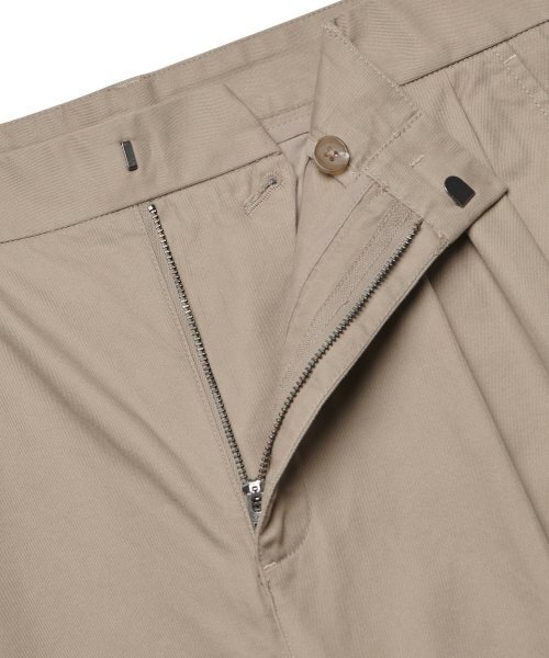 MUSINSA STANDARD（ムシンサスタンダード）の「セミバルーンベルト付きチノパンツ[ベージュ]（その他パンツ・メンズ・その他・40/38/42/34/32/30/31/33/26/28/29/27）」の7枚目の写真
