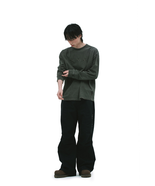 DEFGARMENTS（デフグラメンツ）の「NEEDLE STITCH LONG SLEEVE [BROWN]（Tシャツ/カットソー・レディース・その他・MEDIUM/LARGE）」の2枚目の写真