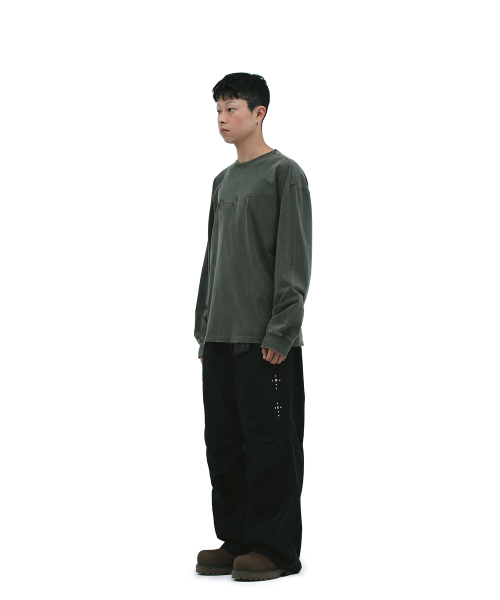 DEFGARMENTS（デフグラメンツ）の「NEEDLE STITCH LONG SLEEVE [BROWN]（Tシャツ/カットソー・レディース・その他・MEDIUM/LARGE）」の4枚目の写真