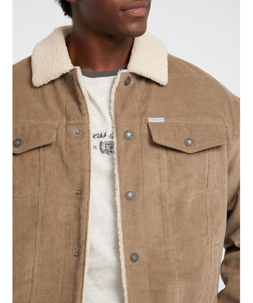 GUESS JEANS(ゲスジーンズ)の「GUESS JEANS Trucker Jacket ボアジャケット(ブルゾン・メンズ・ブラック/ライトブラウン・MEDIUM/SMALL/LARGE/X-LARGE)」の13枚目の写真