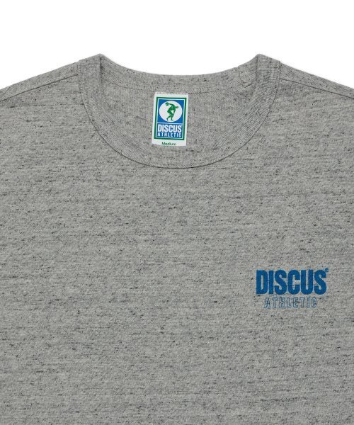 DISCUS ATHLETIC(ディスカス アスレチック)の「スーパー ヘビーウェイト レギュラーフィット ロゴ Tシャツ ヘザーグレー(Tシャツ/カットソー・レディース・その他・MEDIUM/SMALL/LARGE)」の3枚目の写真