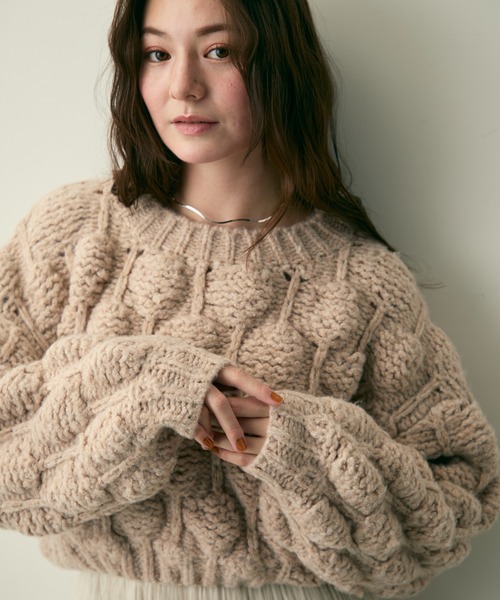 Lunea(ルネア)の「ジャガードショートニット(ニット/セーター・レディース・ピンク/グレー・FREE)」の1枚目の写真