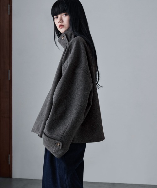 etoll.（エトル）の「スタンドカラーショートコート（ステンカラーコート・レディース・ブラウン/チャコール/ベージュ/ブラック・M/L）」の5枚目の写真