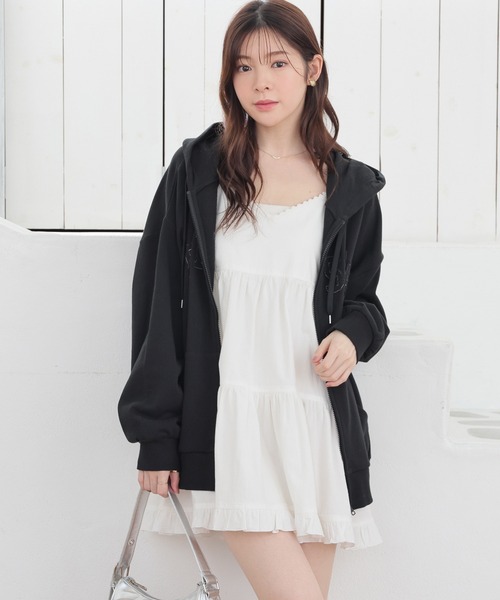 Honeys（ハニーズ）の「ミニティアードワンピース（ワンピース・レディース・ホワイト/ブラック・L/LL/M/S）」の6枚目の写真