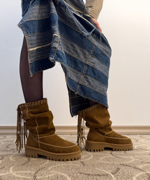 YEOMIMの「[X YASE] pigtail boots (suede camel)（ブーツ）」