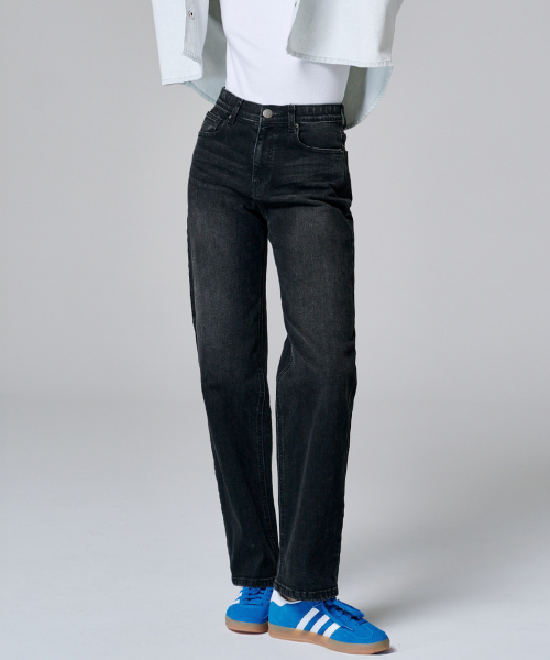 MALOUPE(マロップ)の「9126 ワイドウォッシングデニムパンツ (ブラック)(デニムパンツ・レディース・ブラック・26/28/30)」の2枚目の写真