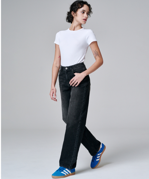 MALOUPE(マロップ)の「9126 ワイドウォッシングデニムパンツ (ブラック)(デニムパンツ・レディース・ブラック・26/28/30)」の7枚目の写真