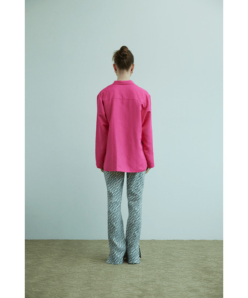 KOOKEESEE(クキシ)の「セミブーツカットラミプリントスリットパンツ_ホワイト(その他パンツ・レディース・その他・SMALL/MEDIUM)」の4枚目の写真