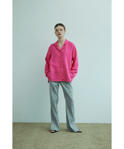 KOOKEESEE(クキシ)の「セミブーツカットラミプリントスリットパンツ_ホワイト(その他パンツ・レディース・その他・SMALL/MEDIUM)」の8枚目の写真
