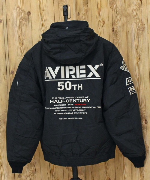 AVIREX(アヴィレックス)の「NYLON STAND BLOUSON "50TH EDITION"(ブルゾン・メンズ・セージグリーン/ブラック/ネイビー・XXL/XL/L/M)」の6枚目の写真