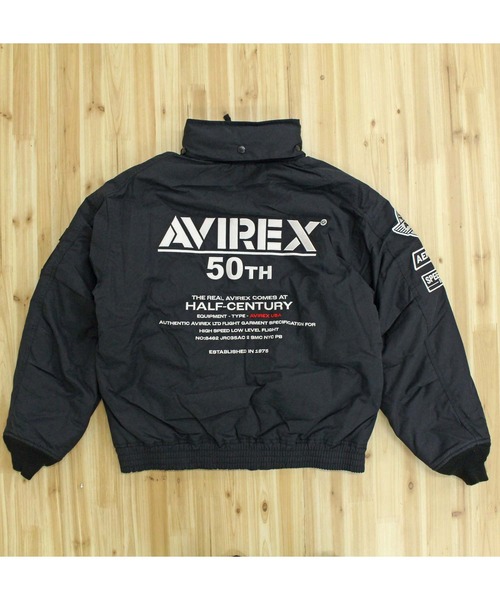 AVIREX(アヴィレックス)の「NYLON STAND BLOUSON "50TH EDITION"(ブルゾン・メンズ・セージグリーン/ブラック/ネイビー・XXL/XL/L/M)」の8枚目の写真