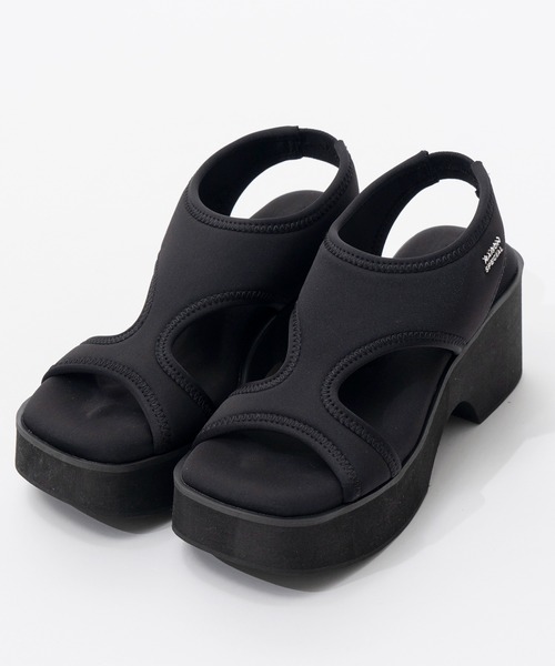 MAISON SPECIAL(メゾンスペシャル)の「【2026SPRING PRE-ORDER】Side-Open Stretch Sandals/サイドオープンストレッチサンダル(サンダル・レディース・チャコールグレー/ブラック・38/37/36)」の7枚目の写真