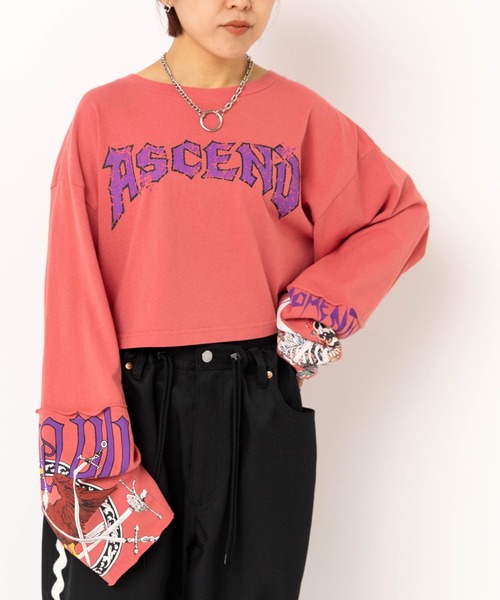 RNA(アールエヌエー)の「M2627 パッチワークリメイクショートロンT(Tシャツ/カットソー・レディース・ピンク/ホワイト/チャコール・MEDIUM)」の1枚目の写真