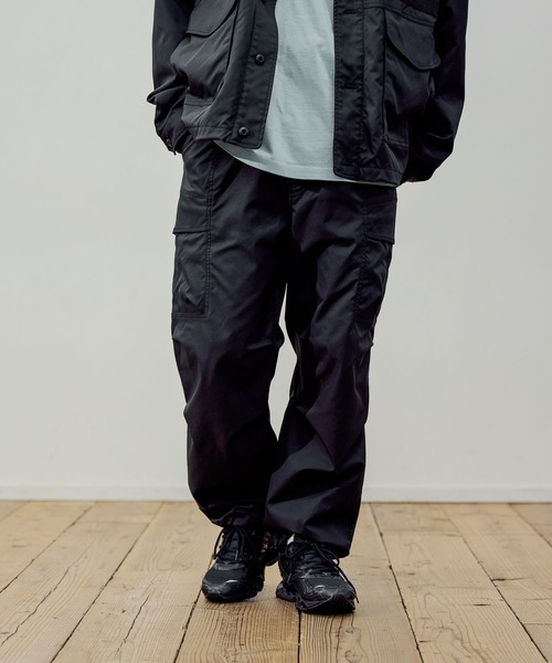 BAYFLOW（ベイフロー）の「[セットアップ可]フィールドカーゴパンツ【撥水】（その他パンツ・メンズ・カーキ/ブラック・LARGE/MEDIUM）」の2枚目の写真