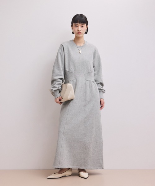 ADAM ET ROPE'（アダムエロペ）の「【WEB限定】ウエストリブスウェットワンピース（ワンピース・レディース・ブラック/グレー・FREE）」の5枚目の写真