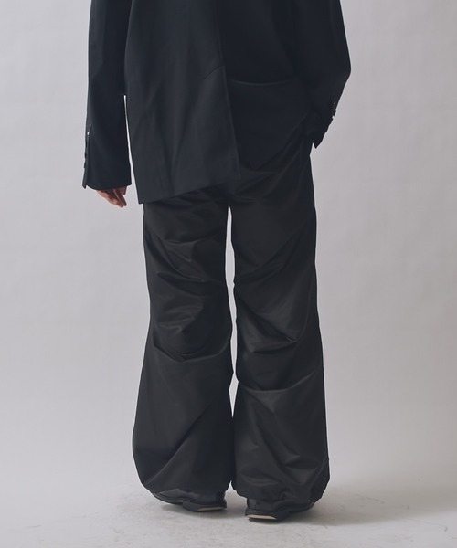Lui's(ルイス)の「SURJENT ツイストパンツ(その他パンツ・メンズ・ブラック/アイボリー・2/1)」の13枚目の写真