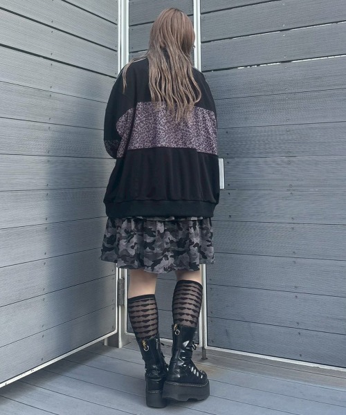 Candy Stripper（キャンディストリッパー）の「BRAVE DINOSAUR JERSEY ブルゾン（ブルゾン・レディース・ピンク/ブルー/ブラック・FREE）」の17枚目の写真