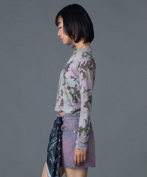 X-girl（エックスガール）の「FADED CAMO SHEER L/S TOP（Tシャツ/カットソー・レディース・ピンク/カモフラージュ・ONE SIZE）」の21枚目の写真