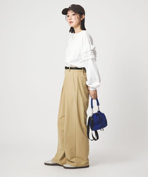 green label relaxing(グリーンレーベルリラクシング)の「【WEB限定】<at ease>オルマイ スラックス ウォッシャブル ストレッチ UVカット(スラックス・レディース・ブラック/ダークブラウン/ベージュ/ネイビー・SHORT/36/38)」の17枚目の写真