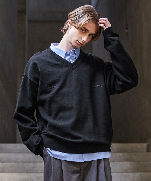 CLEL(クレイル)の「【CLEL】Basic Embroidered V-Neck Knit / ベーシック 刺繍Vネックニット(ニット/セーター・メンズ・ダークネイビー/グレー/ブラック・S/M/L/XS)」の18枚目の写真