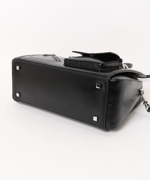 MICHAEL KORS（マイケルコース）の「LAILA レザー サッチェル ミディアム（ハンドバッグ・レディース・ブラック・FREE）」の6枚目の写真