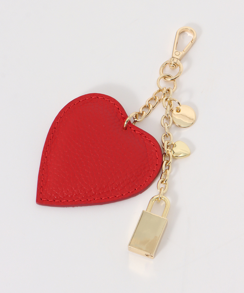 La TOTALITE（ラトータリテ）の「AULENTTI/オウレンティ  レザーハートチャーム（その他小物・レディース・レッド/ブラック/アイボリー・FREE）」の3枚目の写真