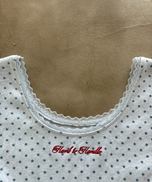 SHAGGIE(シャギー)の「スタープリント2WAYスムーストップス(Tシャツ/カットソー・レディース・ライトブルー/ホワイト/グレー/イエロー・FREE)」の5枚目の写真