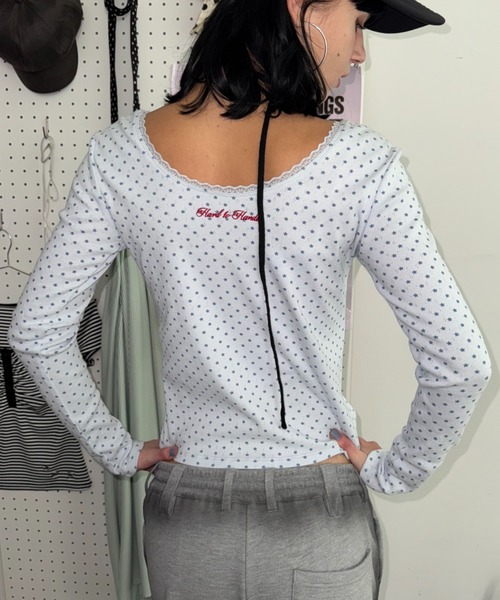 SHAGGIE(シャギー)の「スタープリント2WAYスムーストップス(Tシャツ/カットソー・レディース・ライトブルー/ホワイト/グレー/イエロー・FREE)」の13枚目の写真