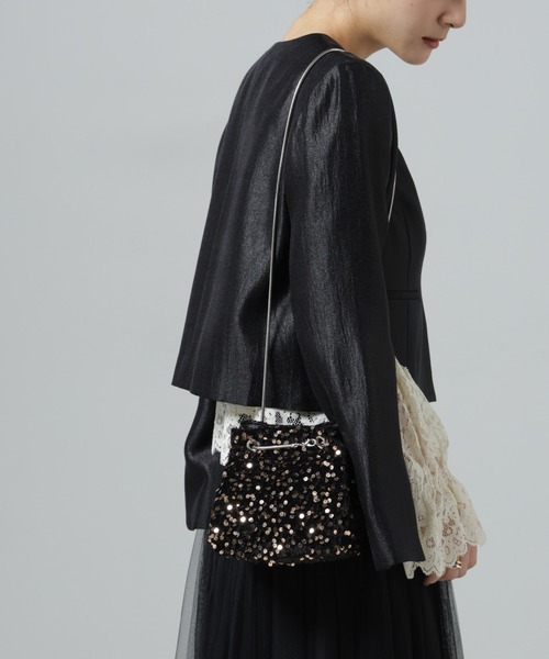 NANO universe(ナノユニバース)の「スパンコール巾着バッグ(ショルダーバッグ・レディース・ブラック/シルバー・F)」の2枚目の写真