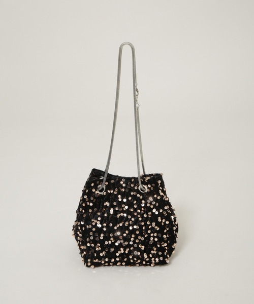 NANO universe(ナノユニバース)の「スパンコール巾着バッグ(ショルダーバッグ・レディース・ブラック/シルバー・F)」の7枚目の写真