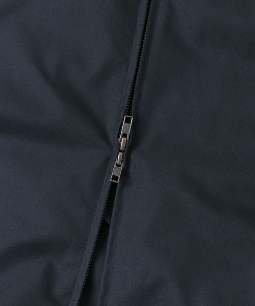 URBAN RESEARCH DOORS（アーバンリサーチドアーズ）の「ヘムシャーリング フルジップ ブルゾン（ブルゾン・メンズ・ベージュ/ネイビー・MEDIUM/LARGE）」の6枚目の写真