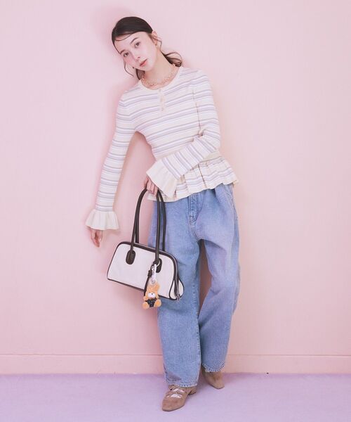 earth music&ecology(アースミュージックアンドエコロジー)の「Wリボンパンプス(パンプス・レディース・ベージュ/サックスブルー/ブラック・L/M/S)」の5枚目の写真