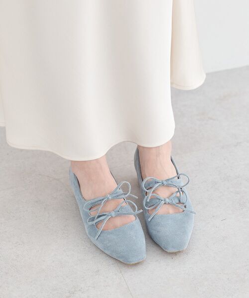 earth music&ecology（アースミュージックアンドエコロジー）の「Wリボンパンプス（パンプス・レディース・ベージュ/サックスブルー/ブラック・L/M/S）」の9枚目の写真