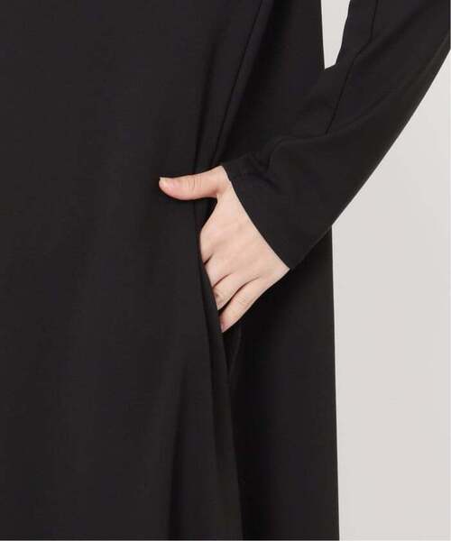 VERMEIL par iena（ヴェルメイユパーイエナ）の「《追加2》2WAYロールカラーワンピース（ワンピース・レディース・ネイビー・38/36）」の10枚目の写真