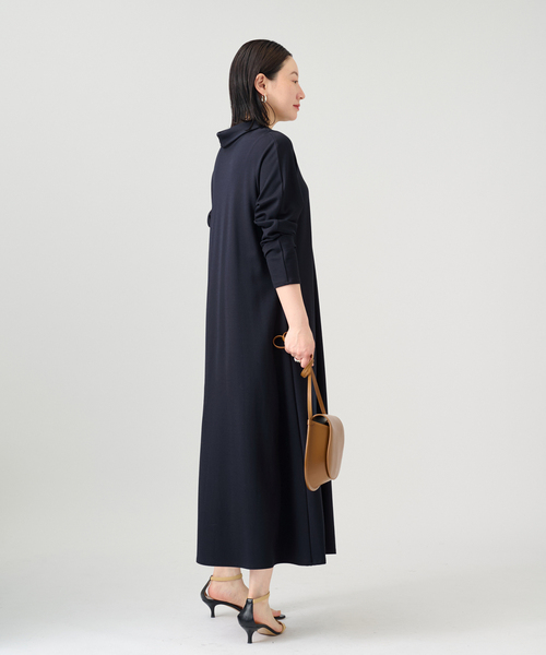 VERMEIL par iena（ヴェルメイユパーイエナ）の「《追加2》2WAYロールカラーワンピース（ワンピース・レディース・ネイビー・38/36）」の3枚目の写真