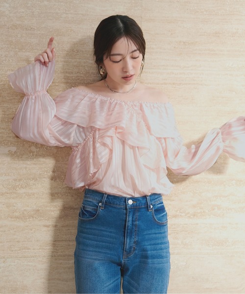 natural couture（ナチュラルクチュール）の「ランダムシアーストライプクロスフリルブラウス（シャツ/ブラウス・レディース・ブラック/サックスブルー/ピンク/オフホワイト/イエロー/ミント・FREE）」の6枚目の写真