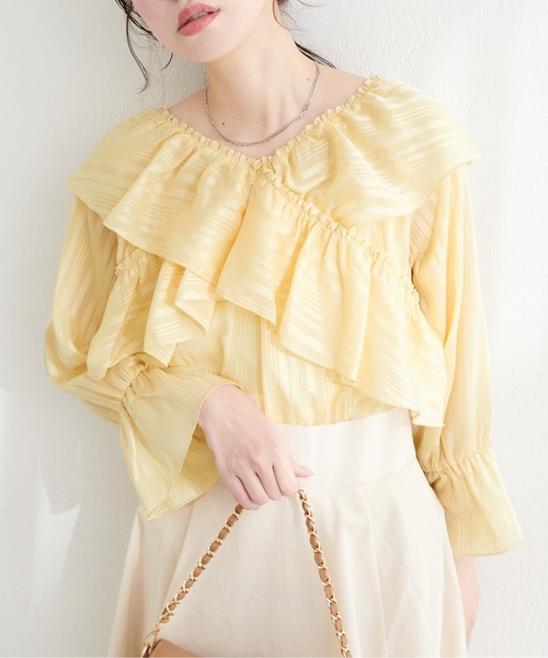 natural couture（ナチュラルクチュール）の「ランダムシアーストライプクロスフリルブラウス（シャツ/ブラウス・レディース・ブラック/サックスブルー/ピンク/オフホワイト/イエロー/ミント・FREE）」の5枚目の写真